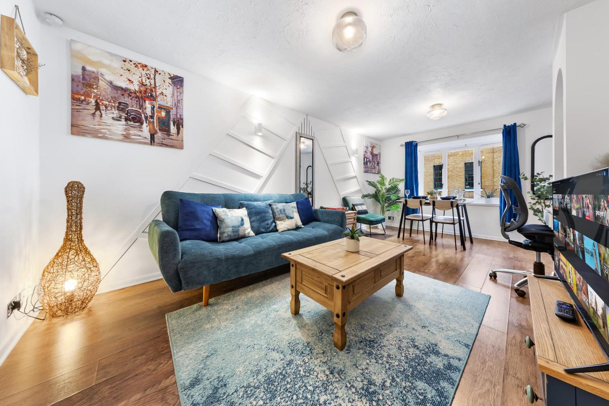 Quirky Canary 2Bed, Free Parking, Smart Tv & Games Лондон Екстериор снимка