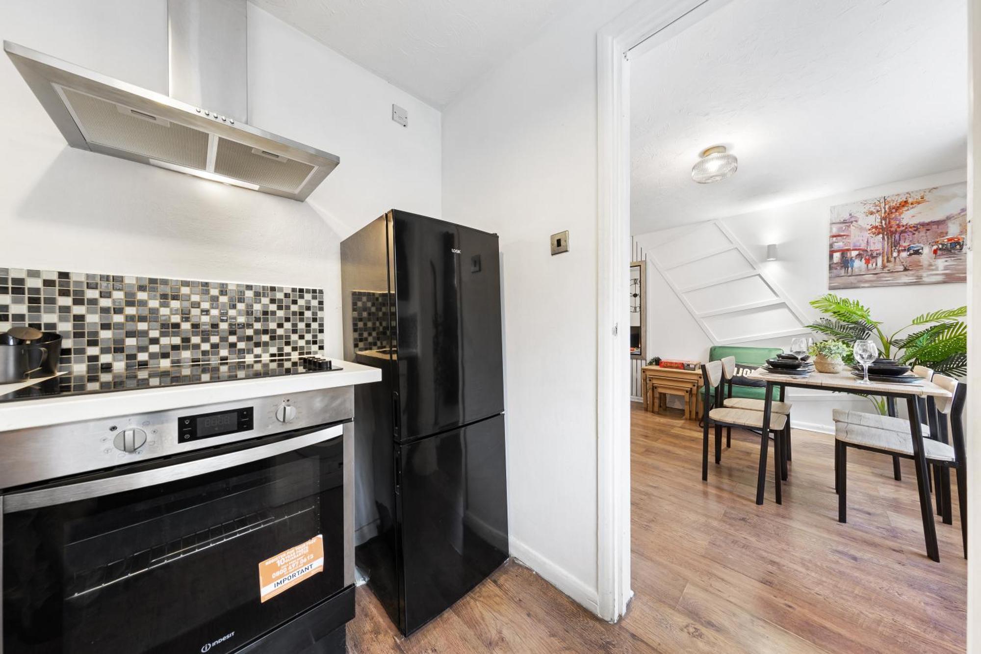 Quirky Canary 2Bed, Free Parking, Smart Tv & Games Лондон Екстериор снимка