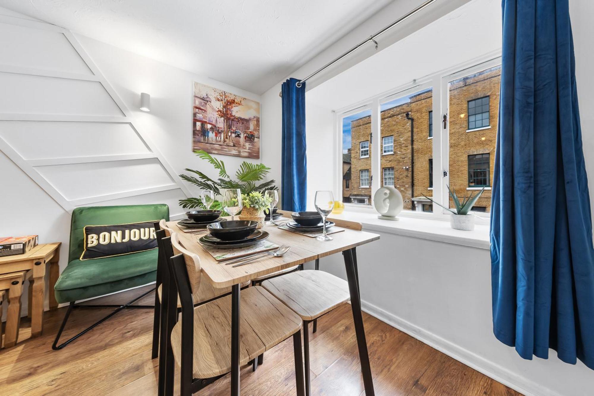 Quirky Canary 2Bed, Free Parking, Smart Tv & Games Лондон Екстериор снимка