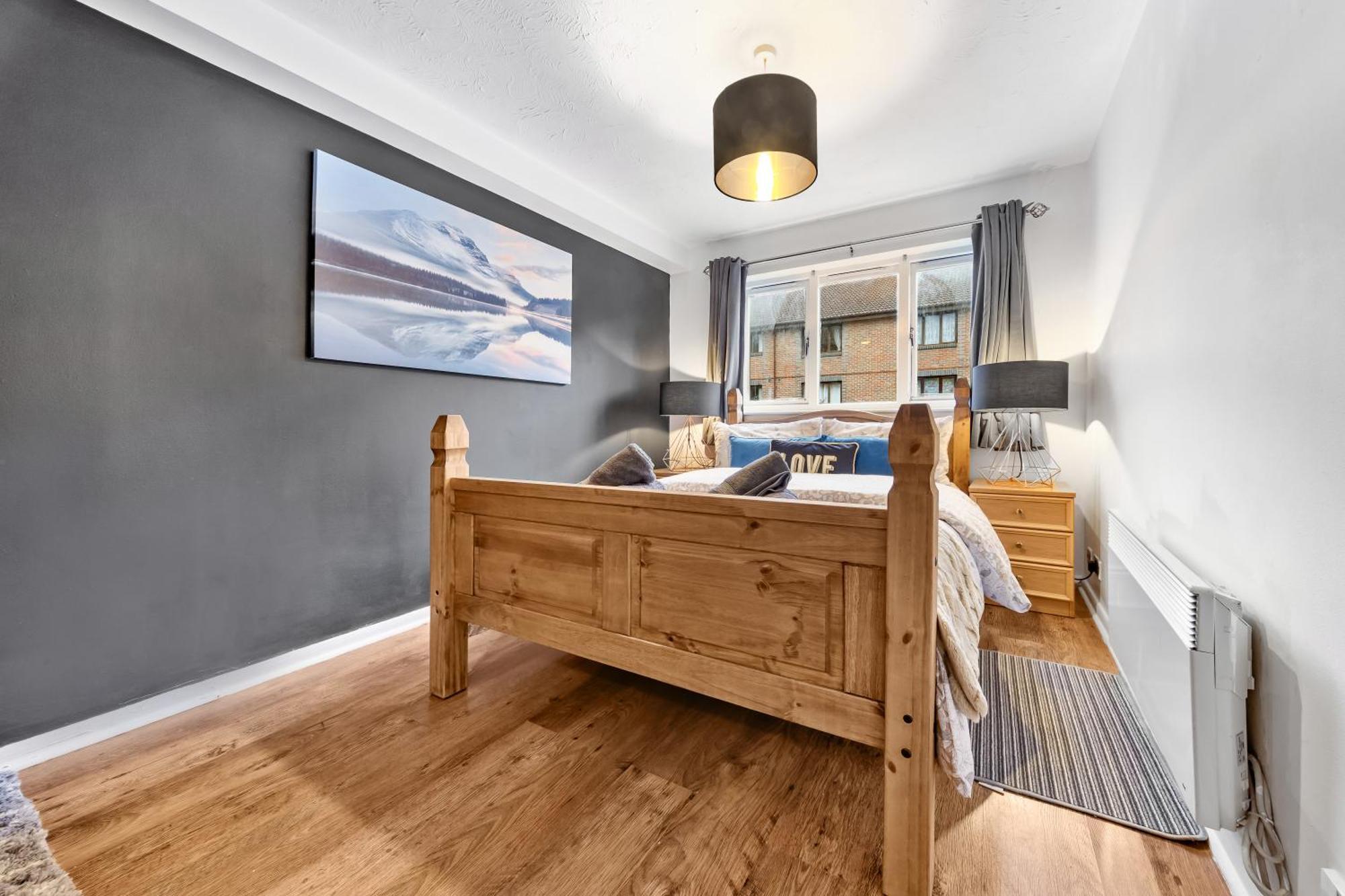 Quirky Canary 2Bed, Free Parking, Smart Tv & Games Лондон Екстериор снимка