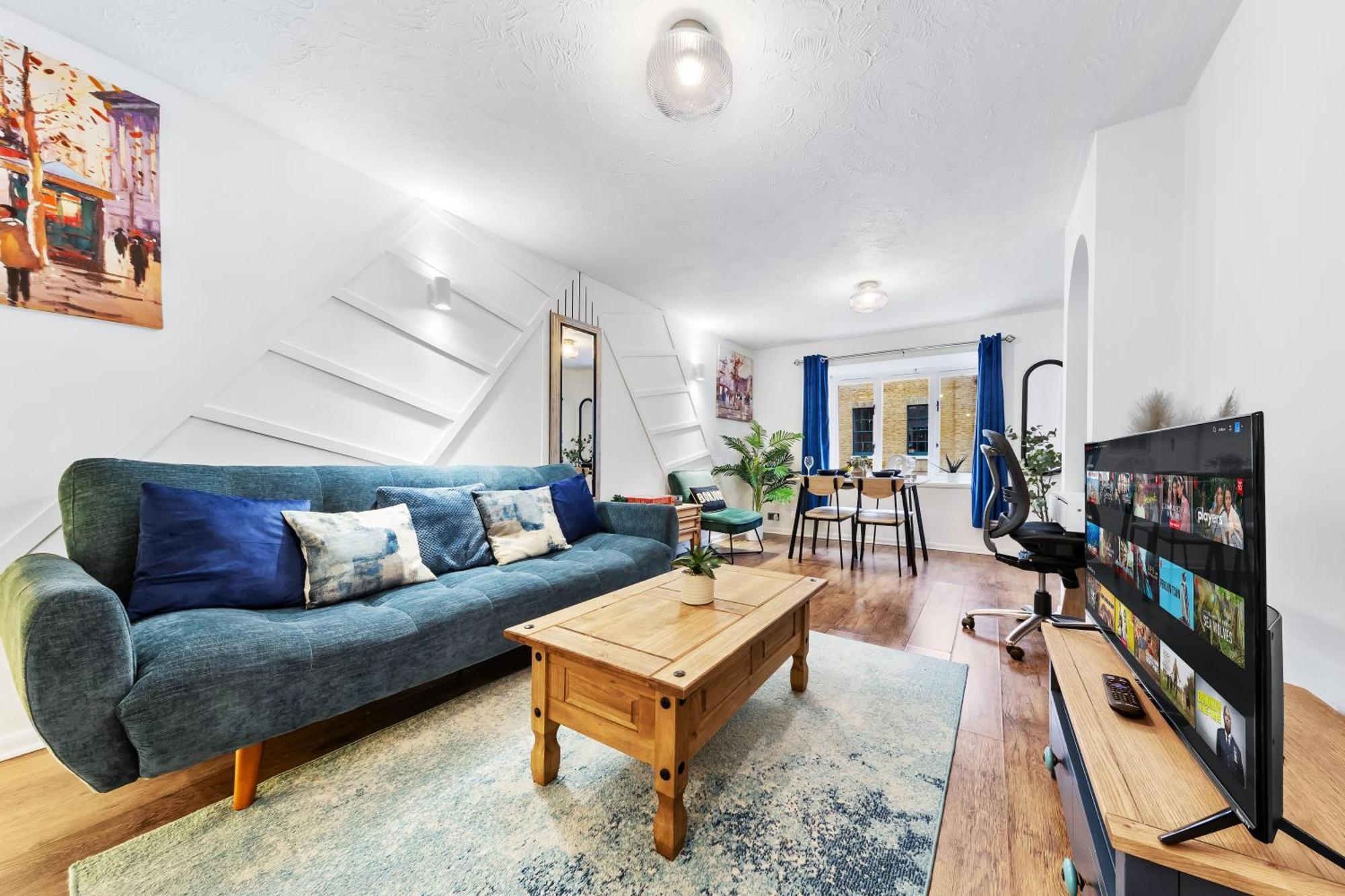 Quirky Canary 2Bed, Free Parking, Smart Tv & Games Лондон Екстериор снимка