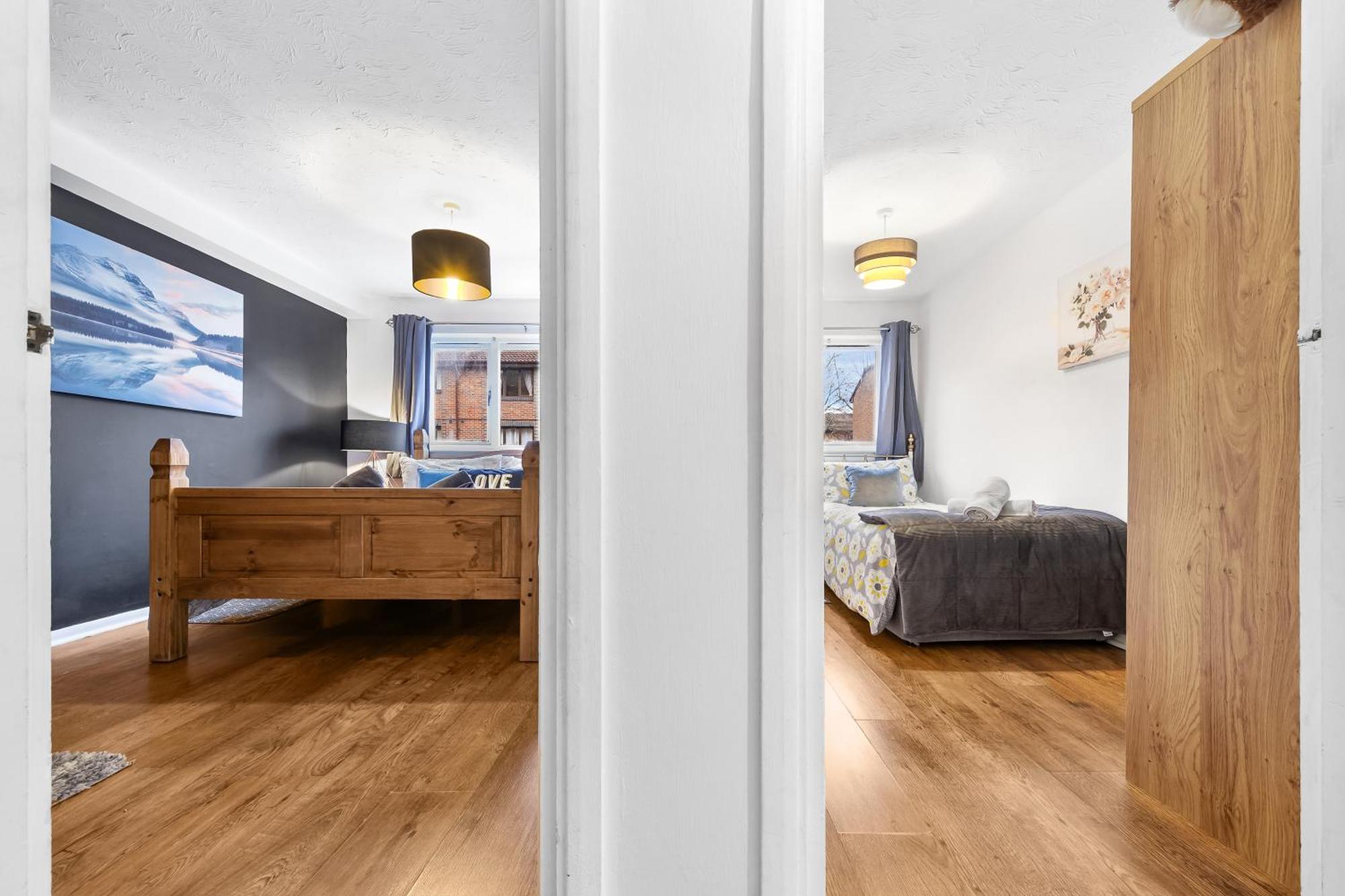 Quirky Canary 2Bed, Free Parking, Smart Tv & Games Лондон Екстериор снимка